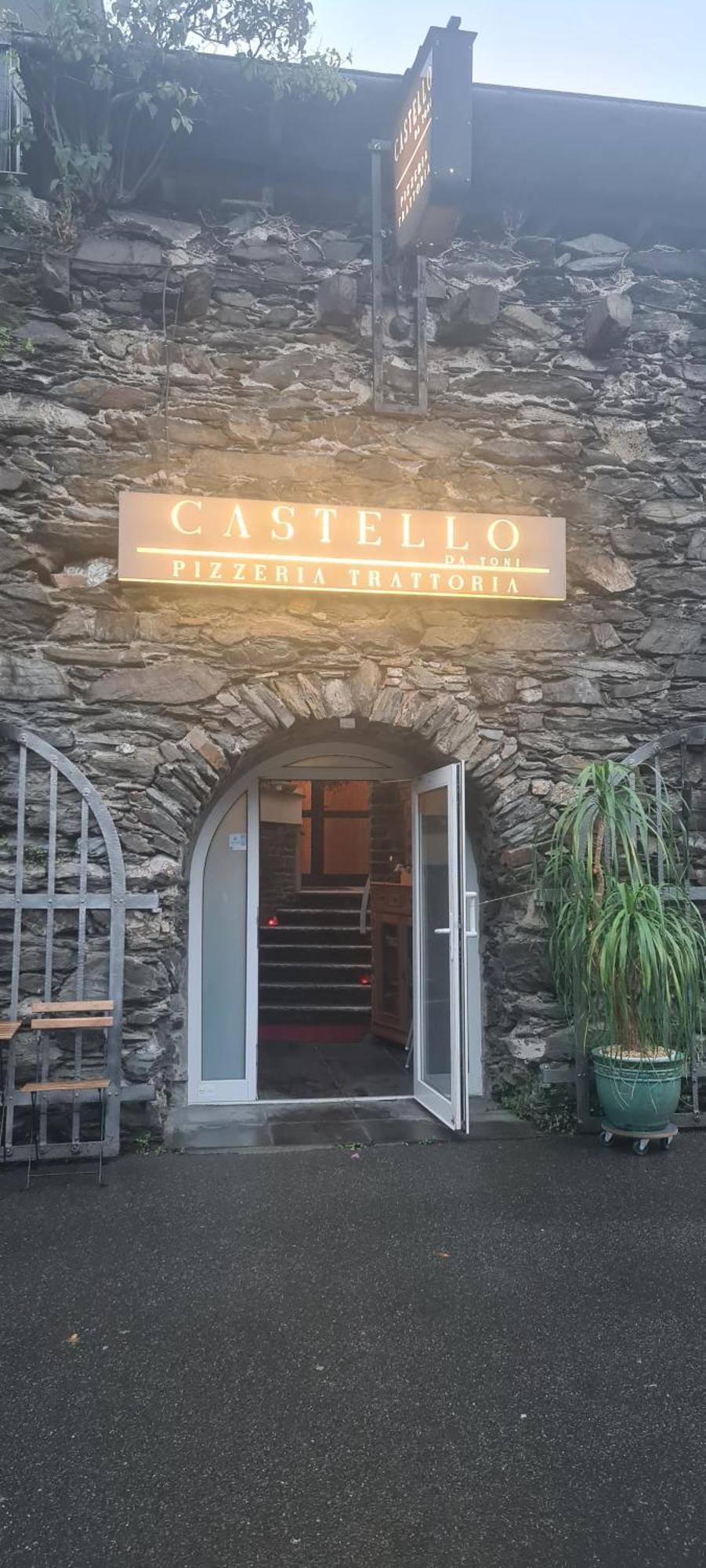 Castello Apartment *